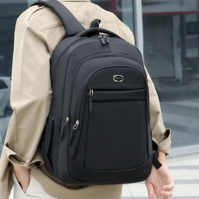 GNova Large-Capacity Backpack